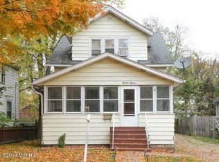 1411 Reed Ave, Kalamazoo, MI 49001