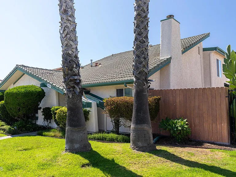 4939 Nautilus St #C — Photo 26