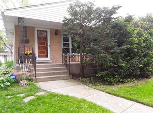 519 S Waterman Ave, Arlington Heights, IL 60004