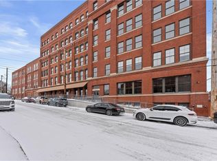 200 Main St APT 404, Kansas City, MO 64105