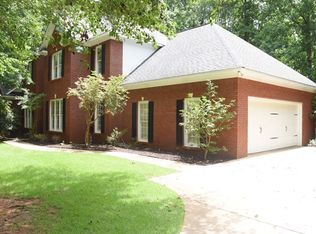 1405 Grist Mill Dr, Phenix City, AL 36867