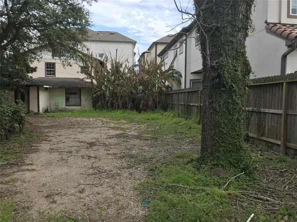 5328 Petty St, Houston, TX 77007