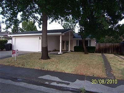 1st image of 1012 Treasure Ln