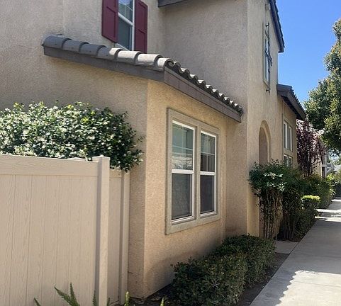 4th image of 4507 Carmen Ct