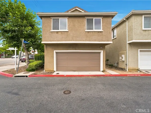 13471 Sunny Palms Ln, Sylmar, CA 91342