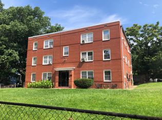 26 14th St SE APT 302, Washington, DC 20003