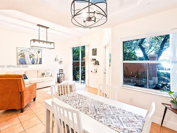 5th image of 2271 Mariner Ct #2609