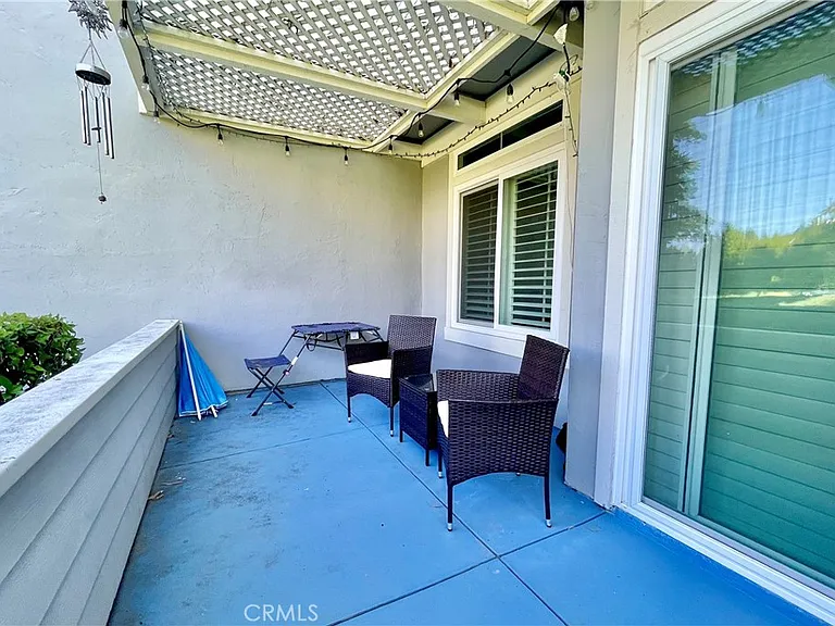 19 Dover Pl — Photo 26