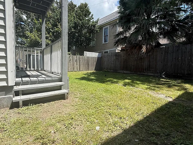1508 20th St — Photo 14