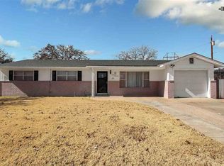 2901 N Vista Dr, Hobbs, NM 88240