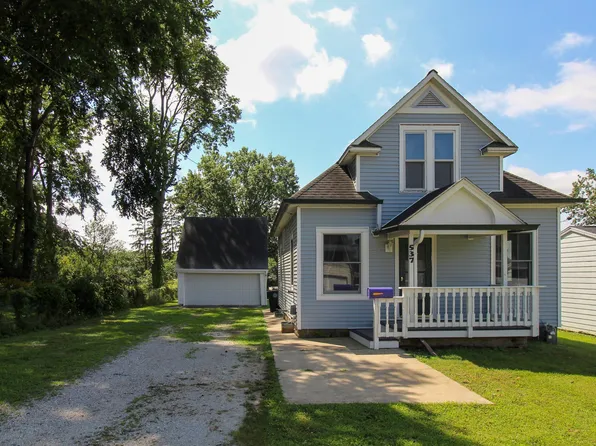 537 Martin Rd, Waterloo, IA 50701