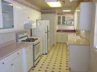 10434 Orion Ave, Mission Hills, CA 91345