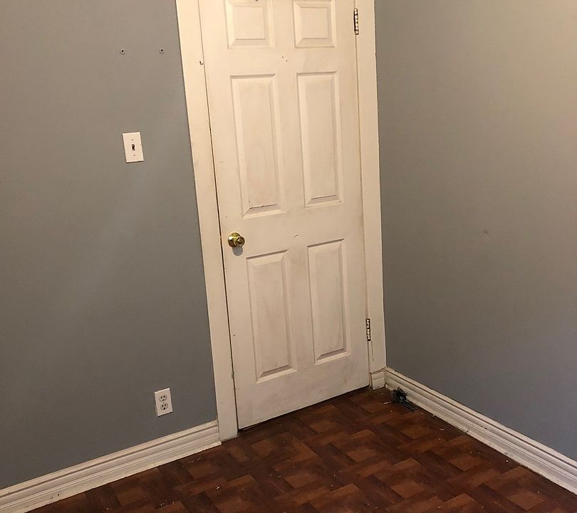 1st image of 4347 S Fairfield Ave #3