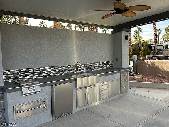 4th image of 8175 Arville St #154