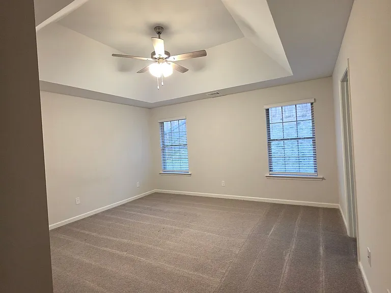 745 Park Ln — Photo 25
