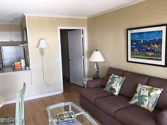 4th image of 43 Forest Dr APT 214