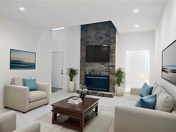 3rd image of 1014 Saint Julien Dr APT A3