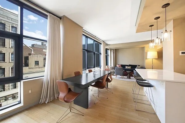 Sold by MNS | media 16