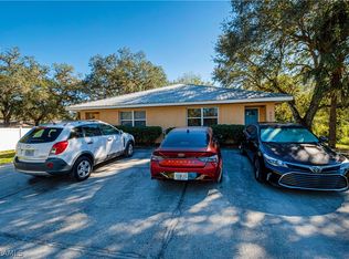 493-495 Christopher Ct, Labelle, FL 33935