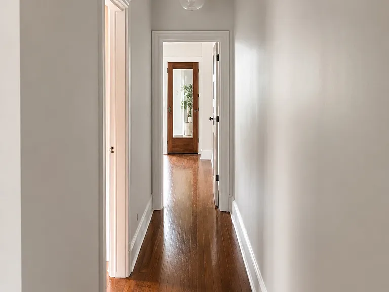 4921 Pulaski Ave — Photo 41