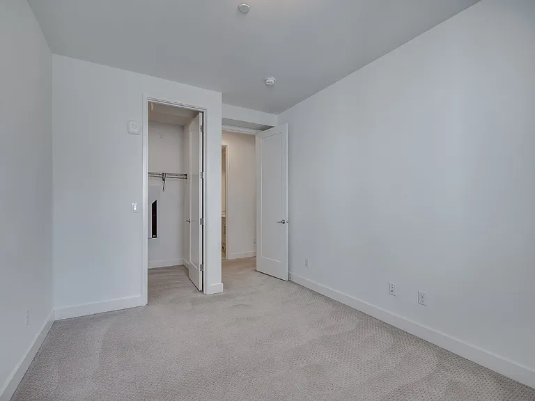 23115 NE 8th St — Photo 15