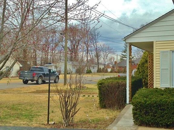 3rd image of 1510 Highland Ave