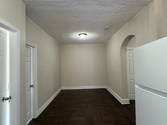 4th image of 691 Elizabeth Ave APT 50