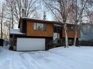 7010 Oakwood Dr, Anchorage, AK 99507