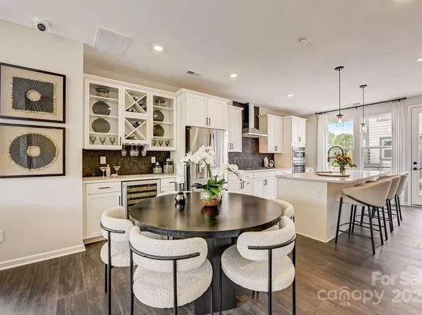 203 Tamala St, Davidson, NC 28036