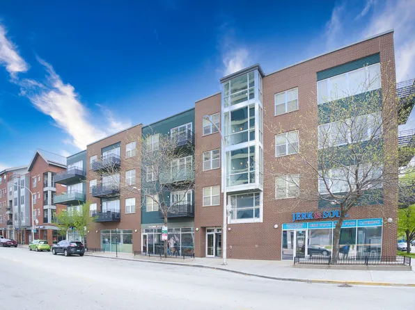 17 W 35th St APT 304, Chicago, IL 60616