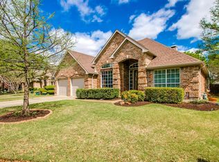 932 Southwood Dr, Highland Village, TX 75077