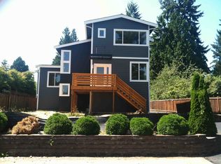 10039 48th Ave NE, Seattle, WA 98125