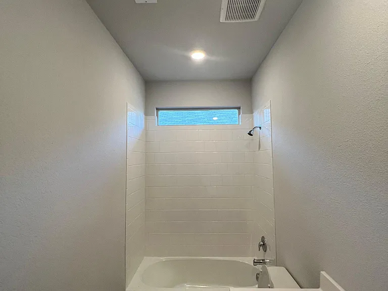 8520 Little Acorn Dr — Photo 13