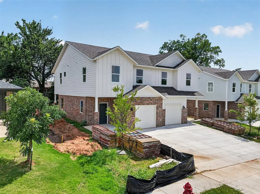 3 bed, 2.5 bath, 1738 sqft, $1,800 — Photo 2