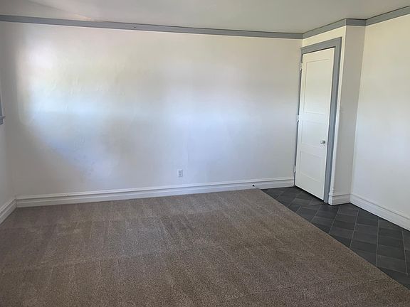 5th image of 973 N Main St APT 5