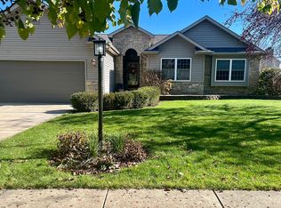 3155 Brighton Ln, Valparaiso, IN 46385