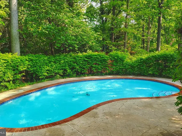 693 Wellerburn Ave, Severna Park, MD 21146