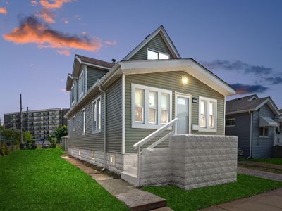 932 Ames St, Hammond, IN, 46320