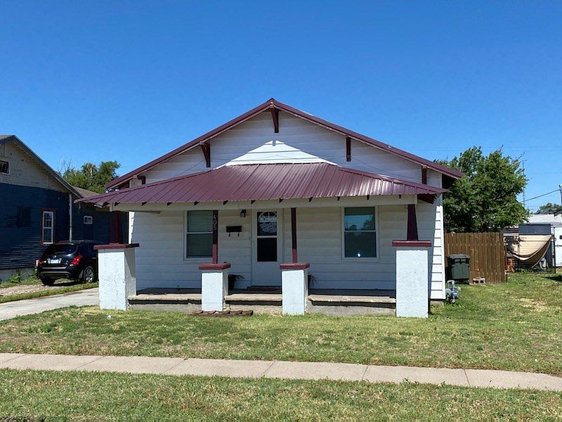 1st image of 405 Sunnyside Ave