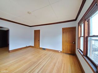 1649 N Warren Ave, Milwaukee, WI 53202