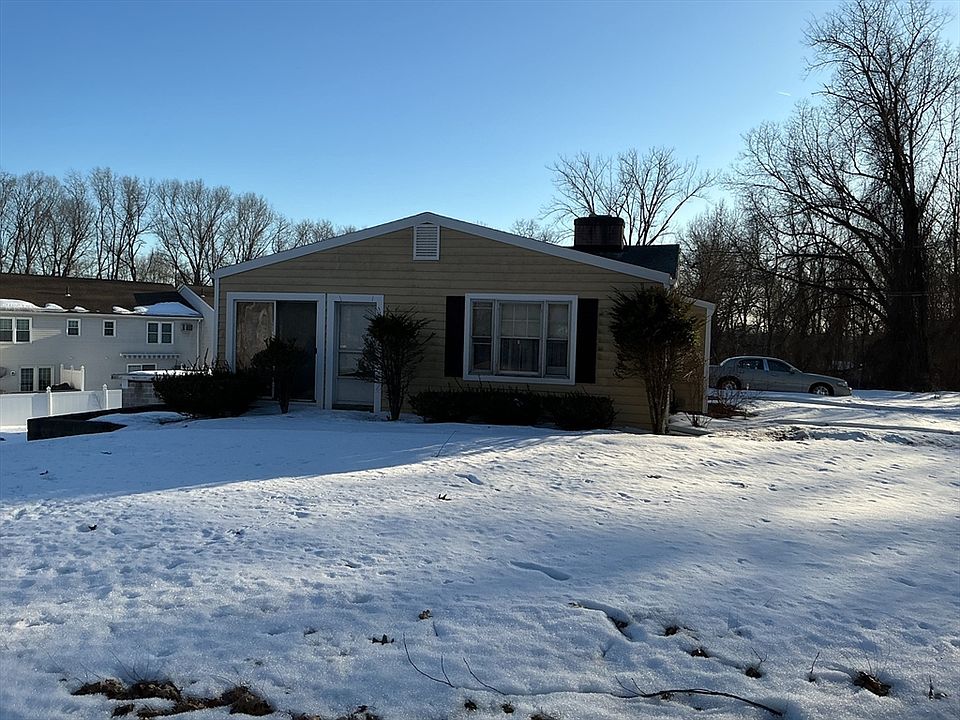 1st image of 251 Fuller Rd