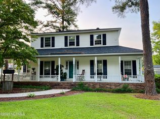 12781 Stratford Dr, Laurinburg, NC 28352