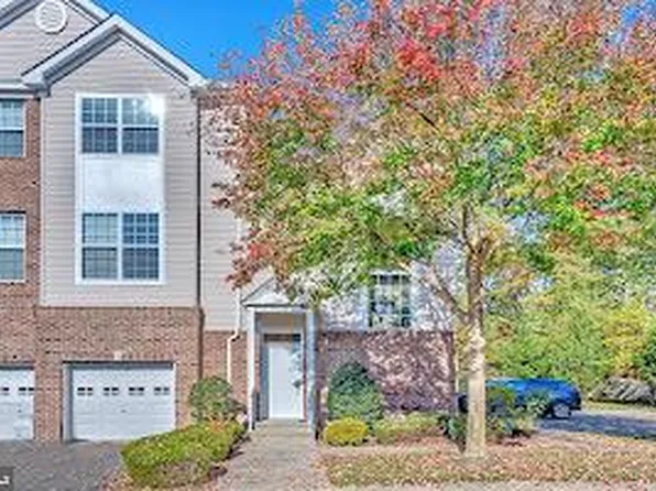 199 Melanie Way, Manahawkin, NJ 08050