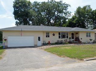 603 Fox Dr, Springville, IA 52336