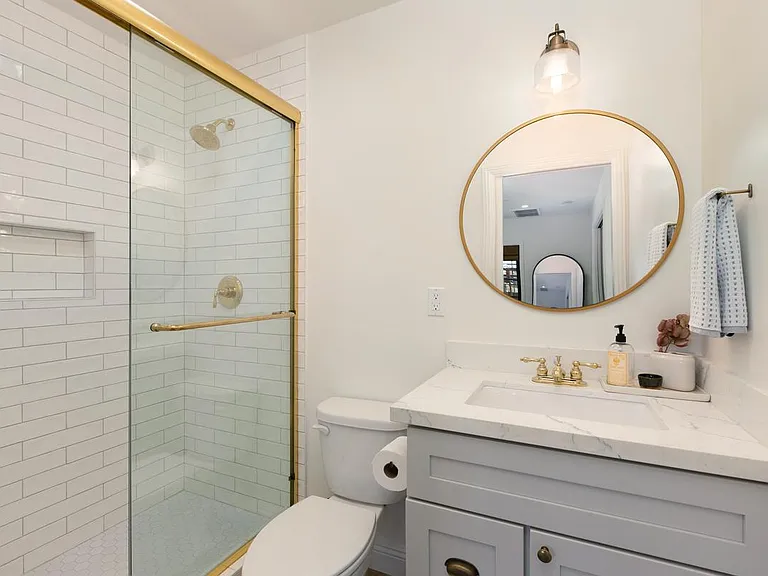 2056 Julian Ave — Photo 14