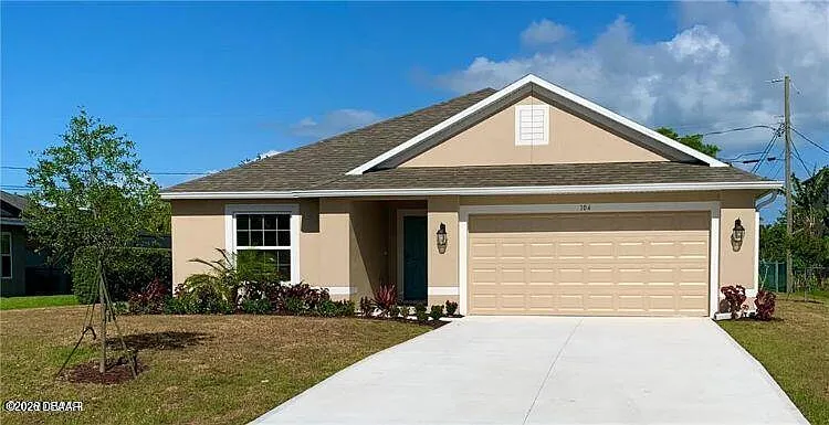 104 Keystone Dr — Photo 1