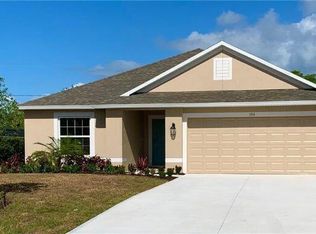 104 Keystone Dr, Sebastian, FL 32958