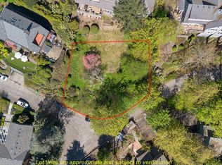 SW Westwood Ct, Portland, OR 97239