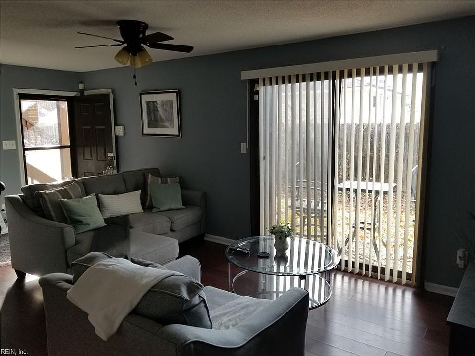 1st image of 147 Windsor Castle Dr APT F