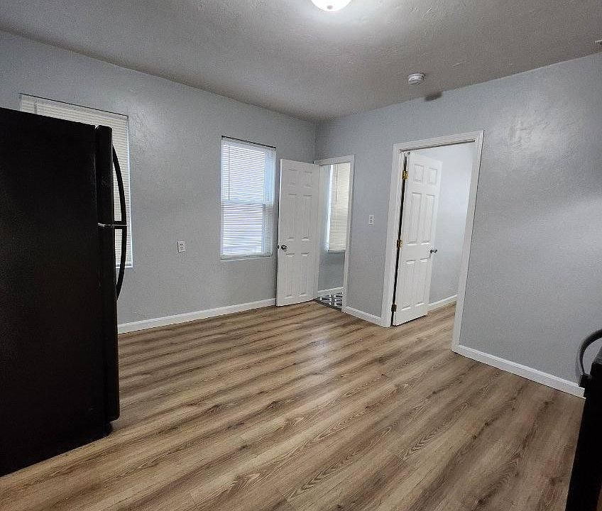 26 Lafayette St APT 2R, Worcester, MA 01608 | Zillow